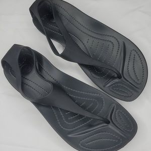All Black Thong Croc Sandal